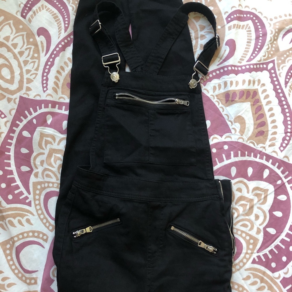 H&M Black Skinny Jean Overalls